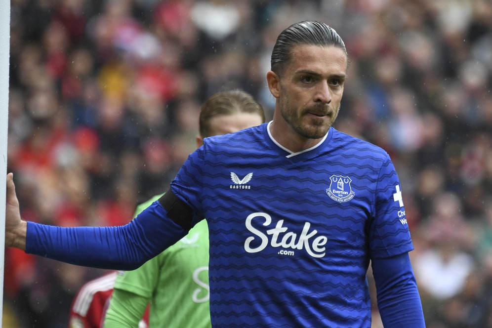 Kalah di Derby Merseyside, Jack Grealish Ngamuk dan Tuduh Wasit 'Bantu' Liverpool! Kalah di Derby Merseyside, Jack Grealish Ngamuk dan Tuduh Wasit 'Bantu' Liverpool!