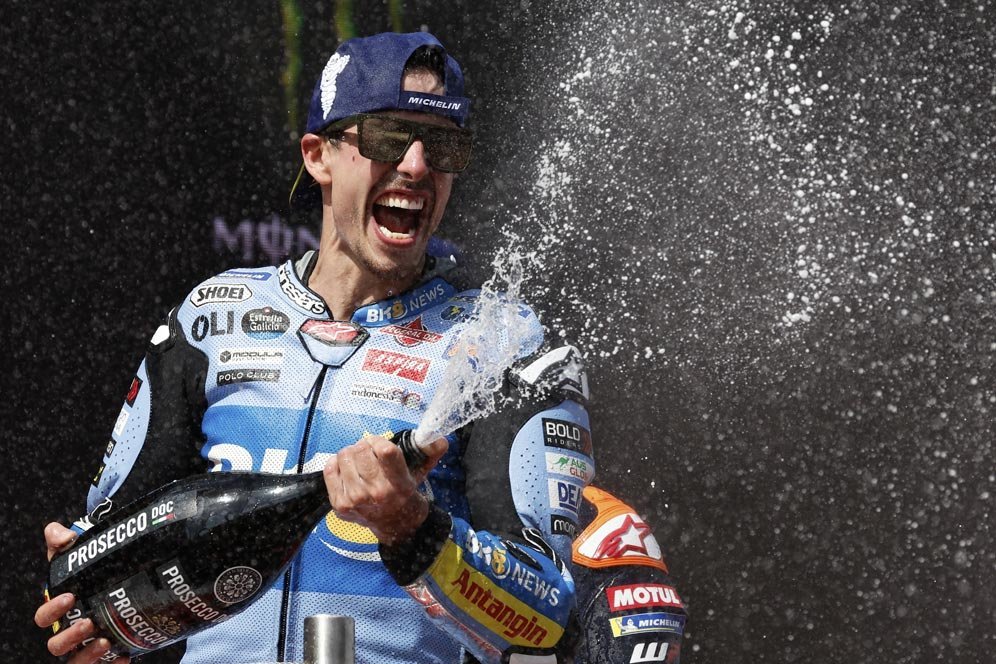 Menangi MotoGP Catalunya 2025, Alex Marquez Sebut Nggak Bisa Rileks saat Dikejar Marc Marquez Menangi MotoGP Catalunya 2025, Alex Marquez Sebut Nggak Bisa Rileks saat Dikejar Marc Marquez