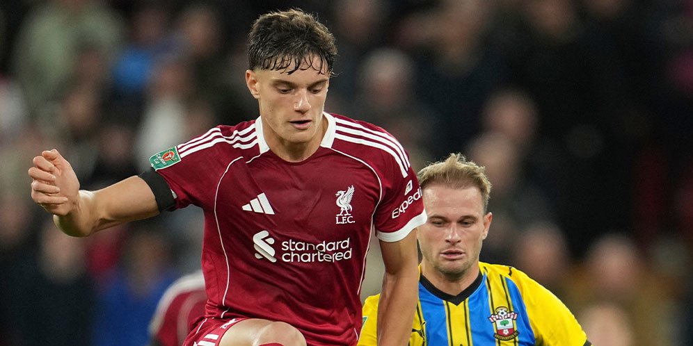 4 Bek Gratis yang Bisa Didatangkan Liverpool Setelah Giovanni Leoni Cedera ACL 4 Bek Gratis yang Bisa Didatangkan Liverpool Setelah Giovanni Leoni Cedera ACL