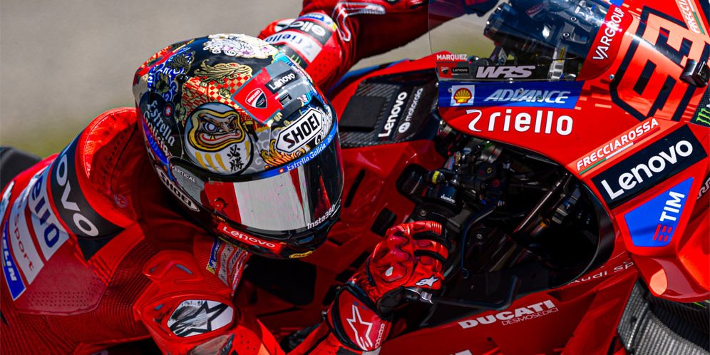Pecco Bagnaia Menangi MotoGP Jepang 2025, Marc Marquez Juara Dunia ...