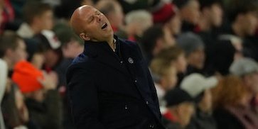 Arne Slot di Ujung Tanduk? 5 Pelatih Premier League yang Terancam Dipecat Arne Slot di Ujung Tanduk? 5 Pelatih Premier League yang Terancam Dipecat
