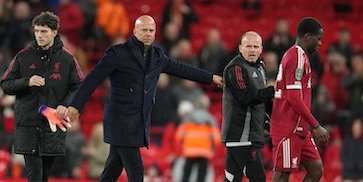 Pembelaan Arne Slot: Skuad Liverpool Cuma 15 Pemain, Tak Menyesal Kalah! Pembelaan Arne Slot: Skuad Liverpool Cuma 15 Pemain, Tak Menyesal Kalah!