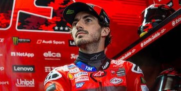 Valentino Rossi Ngaku Sulit Bantu Pecco Bagnaia Bangkit dari Keterpurukan, Penyebabnya Masih Misterius Valentino Rossi Ngaku Sulit Bantu Pecco Bagnaia Bangkit dari Keterpurukan, Penyebabnya Masih Misterius