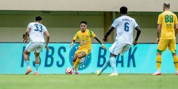 Hasil PSBS Biak vs Persebaya: Bermain 9 Orang, Bajul Ijo Terhindar dari Kekalahan Beruntun di BRI Super League Hasil PSBS Biak vs Persebaya: Bermain 9 Orang, Bajul Ijo Terhindar dari Kekalahan Beruntun di BRI Super League
