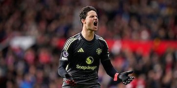 Senne Lammens, Kiper Baru yang Kini Tak Tergantikan di Manchester United Senne Lammens, Kiper Baru yang Kini Tak Tergantikan di Manchester United