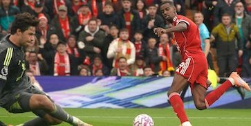 Penilaian Legenda Man United Usai Duel Lawan Liverpool: Isak Nggak Layak Starter Penilaian Legenda Man United Usai Duel Lawan Liverpool: Isak Nggak Layak Starter
