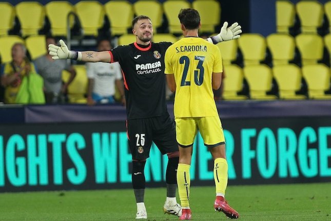 Kiper dan Bek