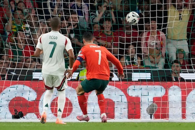 Ronaldo Tepati Janji kepada Szoboszlai