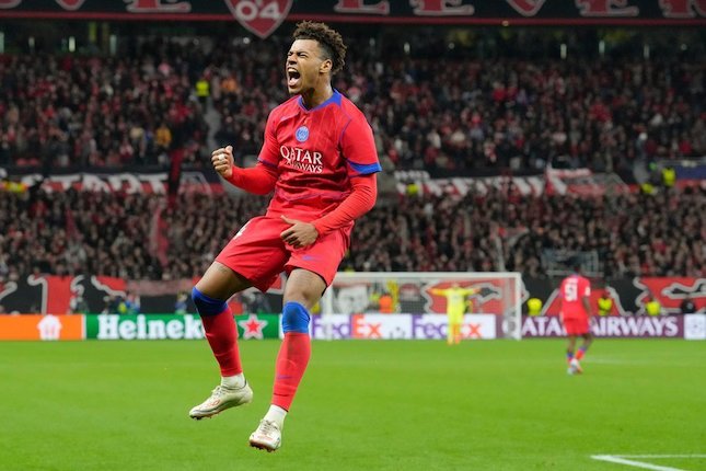 Bayer Leverkusen 2-7 PSG