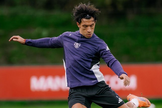 7. Lisandro Martinez 7. Lisandro Martinez