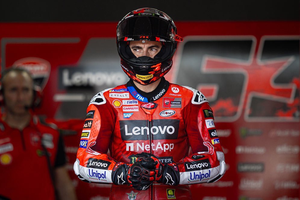 Dominan di Motegi, Jeblok di Mandalika: Pecco Bagnaia Bingung Sulit Gaspol MotoGP Indonesia 2025