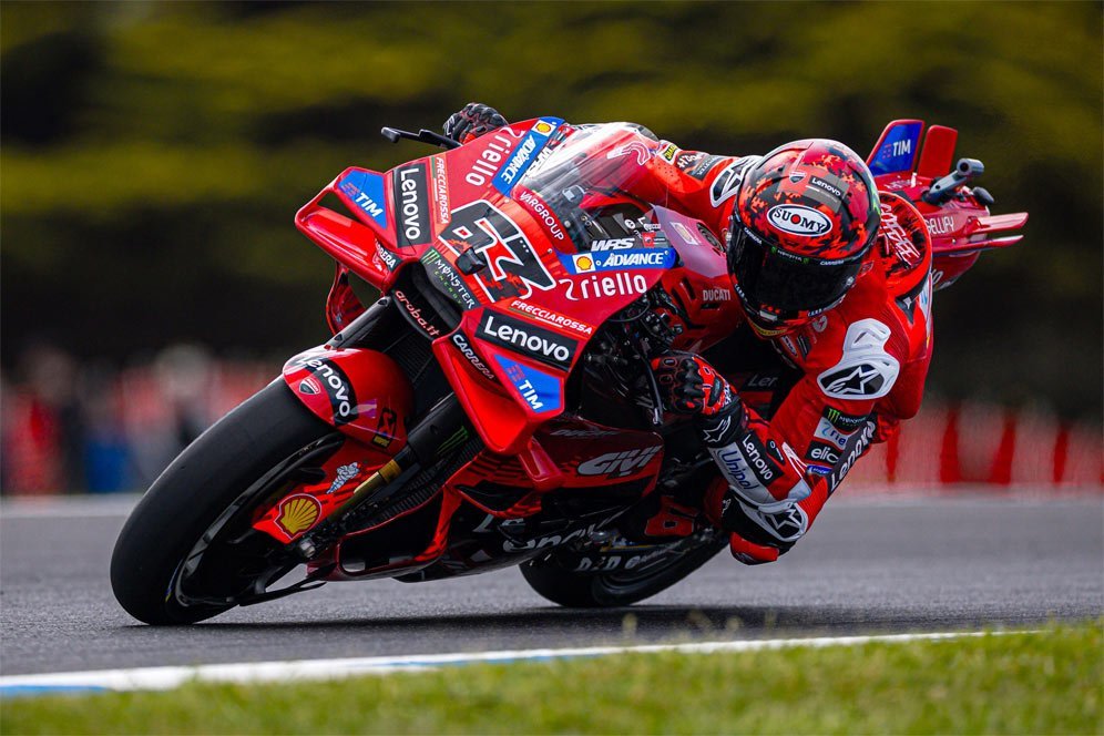 Pecco Bagnaia Jeblok Lagi di MotoGP Australia, Ngaku Mending Kecelakaan Ketimbang Finis Terakhir Pecco Bagnaia Jeblok Lagi di MotoGP Australia, Ngaku Mending Kecelakaan Ketimbang Finis Terakhir