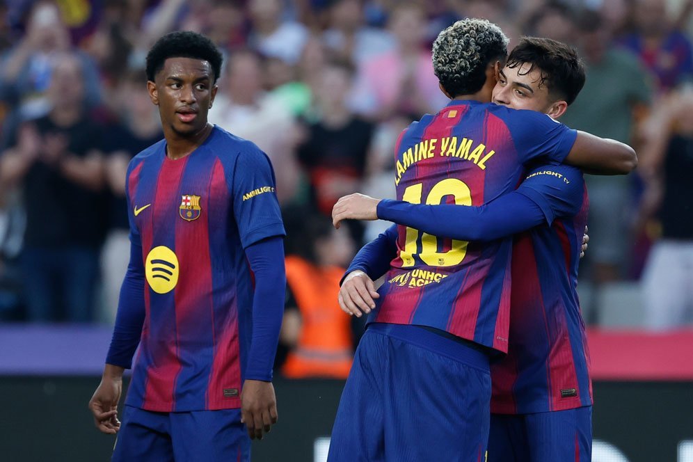 Hasil Barcelona vs Girona: Drama Kartu Merah Hansi Flick dan Gol Ronald Araujo Warnai Kemenangan Los Cules
