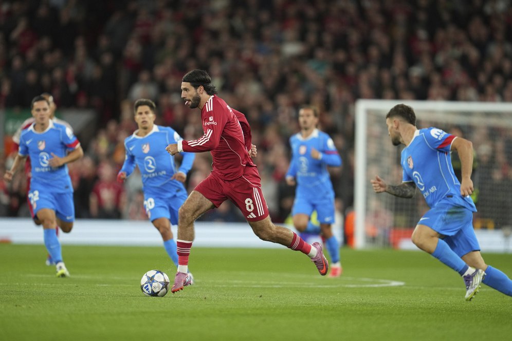 Blunder Taktik Arne Slot: Liverpool Kalah Gara-gara Pasang Pemain di Posisi yang Salah?