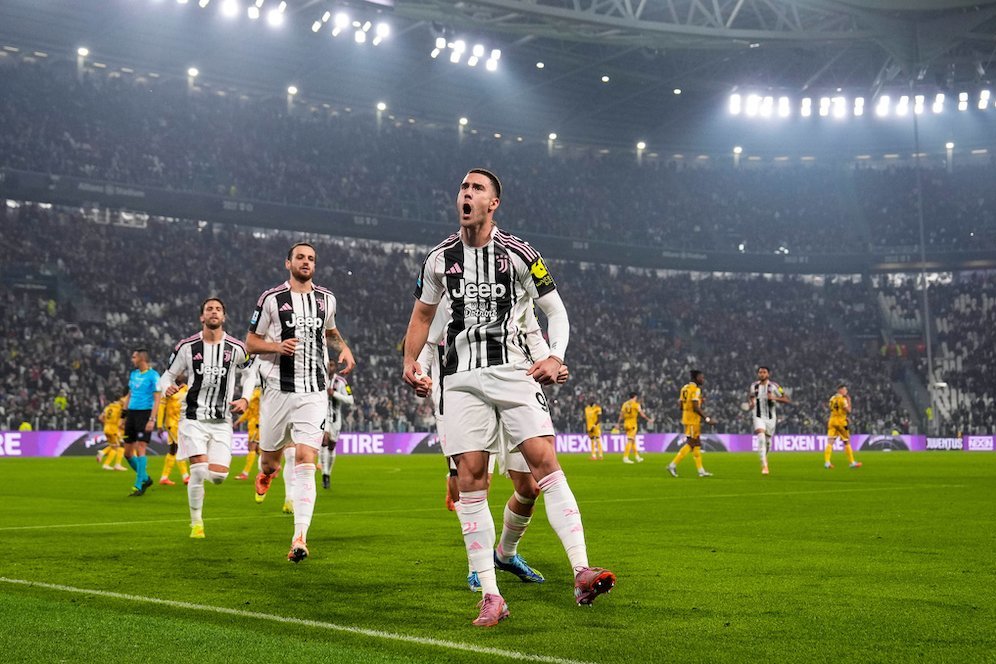 Rapor Pemain Juventus Saat Kalahkan Udinese 3-1: Vlahovic Bak Superman, Yildiz Mantap, Siapa yang Ampas? Rapor Pemain Juventus Saat Kalahkan Udinese 3-1: Vlahovic Bak Superman, Yildiz Mantap, Siapa yang Ampas?