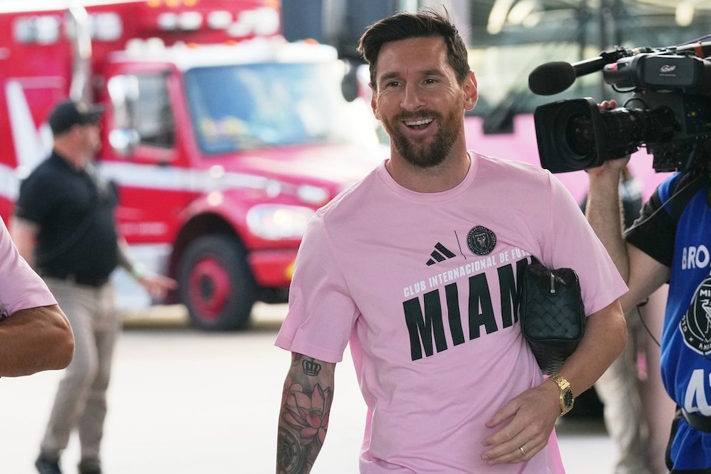 Rumah Mewah Lionel Messi di Ibiza Terancam Dirobohkan Pemerintah, Ada Apa Sebenarnya? Rumah Mewah Lionel Messi di Ibiza Terancam Dirobohkan Pemerintah, Ada Apa Sebenarnya?