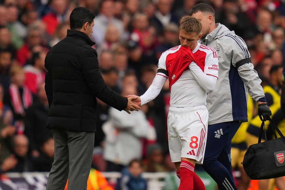 Kabar Buruk untuk Arsenal! Cedera Martin Odegaard Diindikasikan Cukup Serius