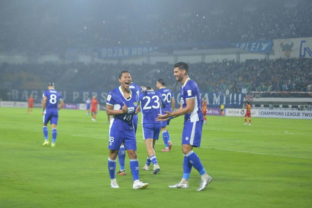 Hasil Persib Bandung vs Selangor: Marc Klok Bikin Assist Brilian, Pengeran Biru Menang Hasil Persib Bandung vs Selangor: Marc Klok Bikin Assist Brilian, Pengeran Biru Menang