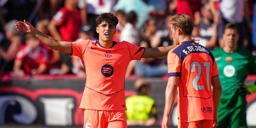 Hansi Flick Blak-blakan Soal Bencana Babak Pertama Barcelona di Kandang Sevilla