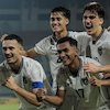 Strategi 3 Bek dan Duet Ideal di Lini Tengah: Membaca Taktik Indra Sjafri usai Timnas Indonesia U-22 Main Imbang Lawan Mali Strategi 3 Bek dan Duet Ideal di Lini Tengah: Membaca Taktik Indra Sjafri usai Timnas Indonesia U-22 Main Imbang Lawan Mali