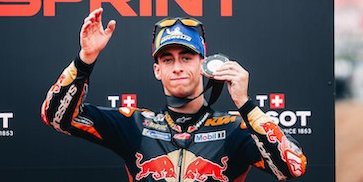 Pedro Acosta Ngaku Tanpa Beban Pilih Tim untuk MotoGP 2027, Merasa Masih Happy di KTM Pedro Acosta Ngaku Tanpa Beban Pilih Tim untuk MotoGP 2027, Merasa Masih Happy di KTM