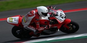 Cerita 3 Rider Astra Honda di Race 1 Seri 6 ARRC SS600 2025 di Buriram: Adenanta Putra Menolak Menyerah! Cerita 3 Rider Astra Honda di Race 1 Seri 6 ARRC SS600 2025 di Buriram: Adenanta Putra Menolak Menyerah!