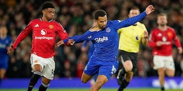 Hasil Manchester United vs Everton: Lawan 10 Pemain, Setan Merah Justru Keok 0-1 Hasil Manchester United vs Everton: Lawan 10 Pemain, Setan Merah Justru Keok 0-1