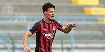Akhirnya Bela AC Milan Lagi Usai 3 Bulan Menepi Karena Cedera, Ini yang Dikatakan Ardon Jashari Akhirnya Bela AC Milan Lagi Usai 3 Bulan Menepi Karena Cedera, Ini yang Dikatakan Ardon Jashari