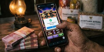 Sanksi Pencabutan Menanti, Ratusan Penerima Bansos di Sikka Terindikasi Main Judol Sanksi Pencabutan Menanti, Ratusan Penerima Bansos di Sikka Terindikasi Main Judol