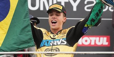 Emosional Saat Dapat Ucapan Selamat dari Marc Marquez, Diogo Moreira Merasa Dibantu Juarai Moto2 2025 Emosional Saat Dapat Ucapan Selamat dari Marc Marquez, Diogo Moreira Merasa Dibantu Juarai Moto2 2025