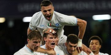 Napoli 2-0 Qarabag: Magis McTominay!