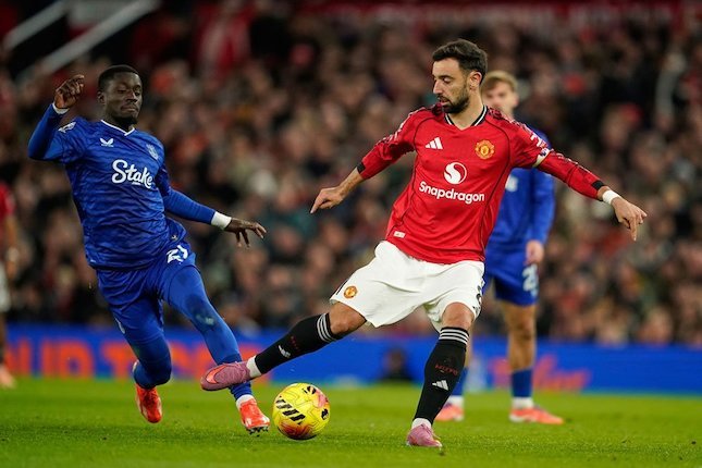 Mengapa Gueye Dikartu Merah? Ini Penjelasan Aturannya