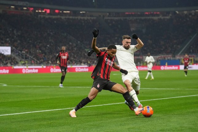 AC Milan vs Lazio: Perjuangan Tim Tamu, Kembalinya Castellanos, dan Kekacauan Jelang Akhir AC Milan vs Lazio: Perjuangan Tim Tamu, Kembalinya Castellanos, dan Kekacauan Jelang Akhir