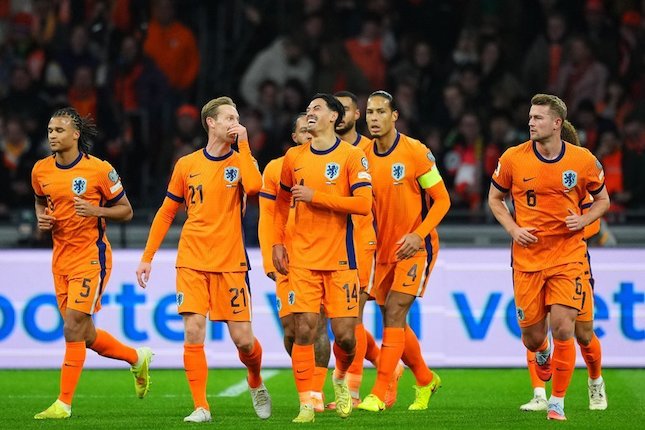 Belanda 4-0 Lithuania
