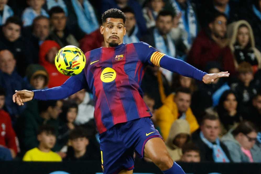 Situasi Ronald Araujo Memburuk, Barcelona Putuskan Berikan Waktu Pemulihan Situasi Ronald Araujo Memburuk, Barcelona Putuskan Berikan Waktu Pemulihan