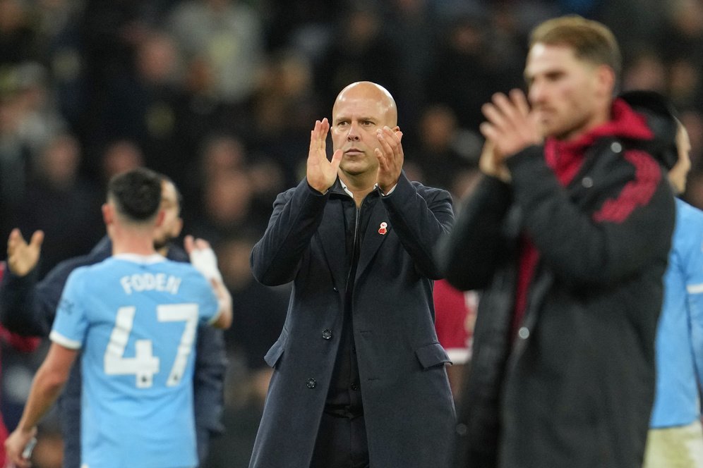 Eks Chelsea Ini Ungkap Dua Biang Kerok yang Bikin Performa Liverpool Terjun Bebas Eks Chelsea Ini Ungkap Dua Biang Kerok yang Bikin Performa Liverpool Terjun Bebas