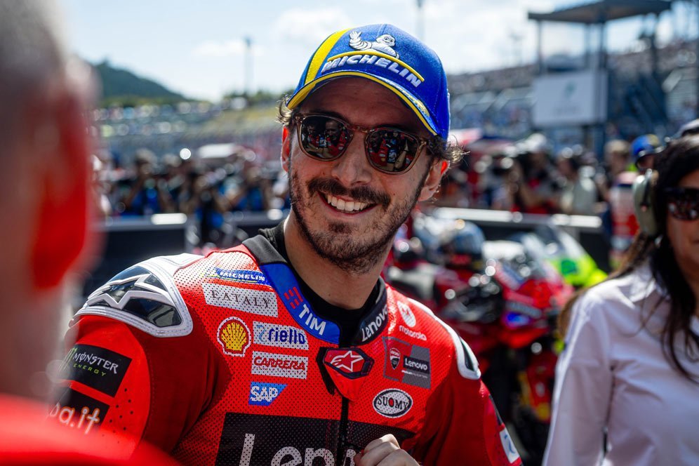 Siap Bantu Sang Kawan Lama, Pecco Bagnaia Senang Setim dengan Nicolo Bulega di Ducati Siap Bantu Sang Kawan Lama, Pecco Bagnaia Senang Setim dengan Nicolo Bulega di Ducati