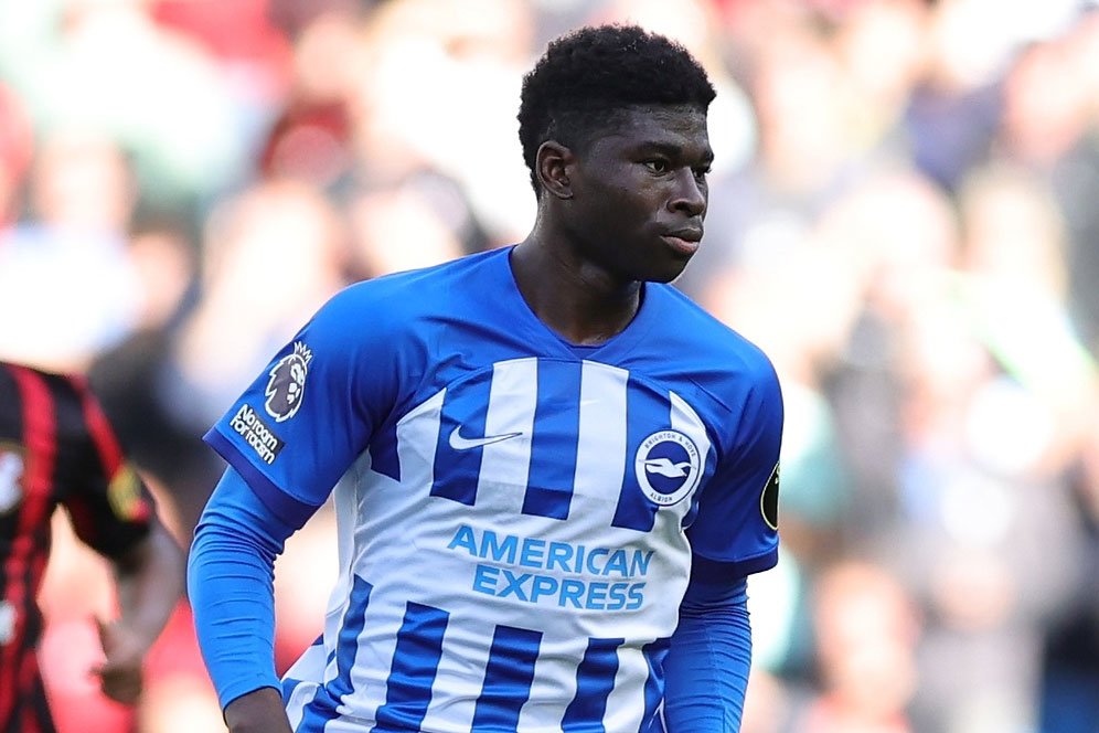 Wow! Manchester United Capai Kesepakatan Pribadi dengan Carlos Baleba