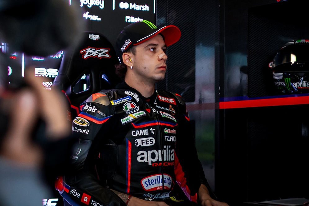 Marco Bezzecchi Sesali Tabrakan dengan Marc Marquez di Mandalika, Tak Bisa Lanjutkan Duel sampai Akhir Musim