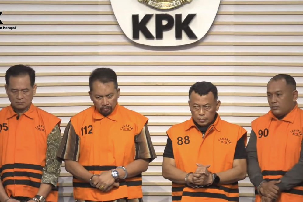 Konstruksi Kasus Korupsi yang Menjerat Bupati Ponorogo Sugiri Sancoko: Diduga Terima Rp2,6 Miliar Konstruksi Kasus Korupsi yang Menjerat Bupati Ponorogo Sugiri Sancoko: Diduga Terima Rp2,6 Miliar