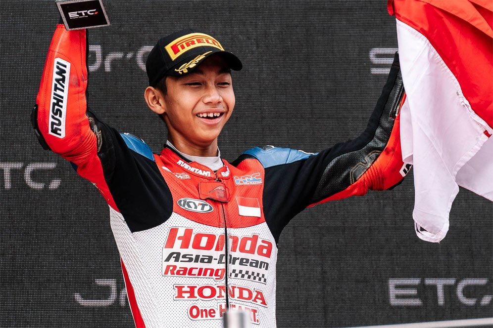 Profil Kiandra Ramadhipa, Pembalap Bertalenta yang Kumandangkan Indonesia Raya di European Talent Cup 2025