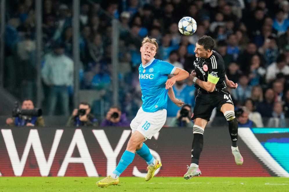 Hasil Napoli vs Eintracht Frankfurt: Banyak Peluang, Gol Tak Terwujud