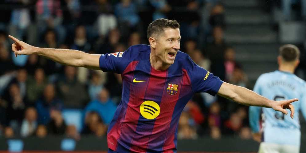 Frenkie de Jong Sebut Barcelona Jauh Lebih Kuat Bersama Robert Lewandowski