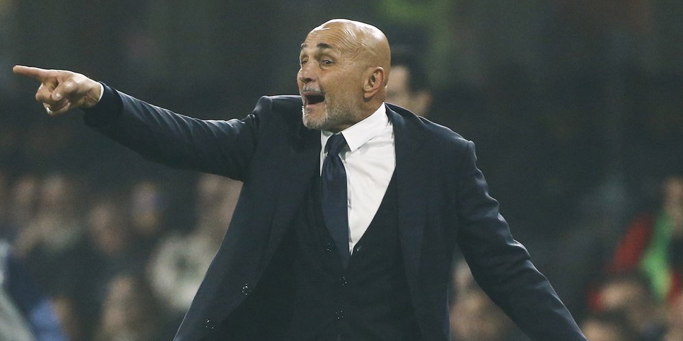 Luciano Spalletti memulai tugasnya di Juventus dengan harapan menghadirkan era yang lebih sukses.

#juventus