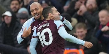 Detik-Detik Kekacauan: Bagaimana 10 Detik di Villa Park Mengubah Laga Arsenal vs Aston Villa Detik-Detik Kekacauan: Bagaimana 10 Detik di Villa Park Mengubah Laga Arsenal vs Aston Villa