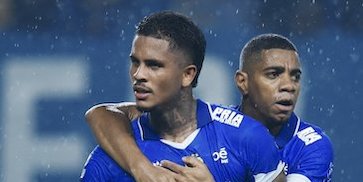 Klasemen BRI Super League Usai Persib Bungkam Borneo FC: Papan Atas Semakin Memanas!