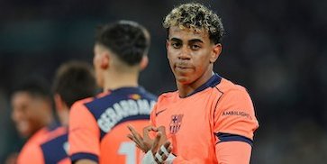 Eksperimen di Posisi No.10, Lamine Yamal Buat Barcelona Terpukau Eksperimen di Posisi No.10, Lamine Yamal Buat Barcelona Terpukau