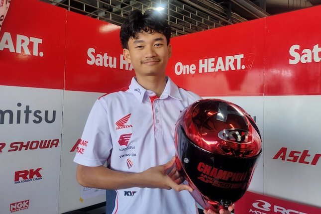 Balapan yang Ketat Balapan yang Ketat