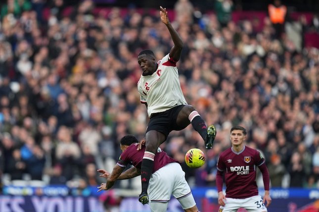 Kiper dan Bek Kiper dan Bek