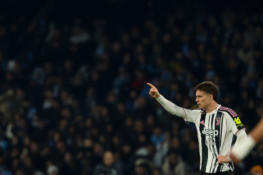 Emosi Jiwa! Spalletti Semprot Wartawan Soal Pergantian Kenan Yildiz: Ingat, Openda Itu Pemain Mahal! Emosi Jiwa! Spalletti Semprot Wartawan Soal Pergantian Kenan Yildiz: Ingat, Openda Itu Pemain Mahal!